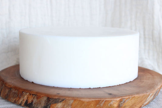 Naturally Radiant: Elevate Your Glow with All-Natural Skincare Essentials